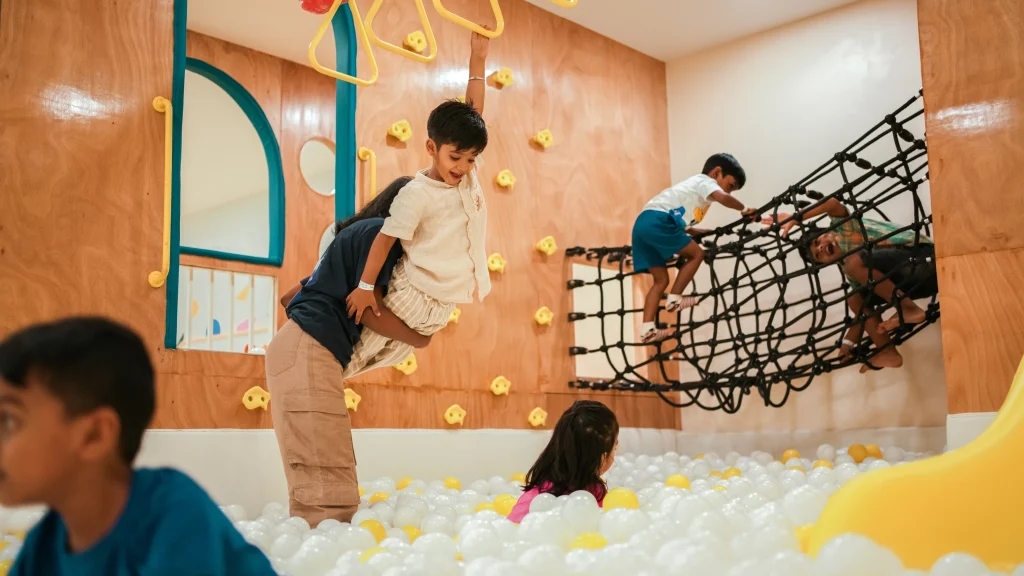 Jump and Glide | KLAYZO