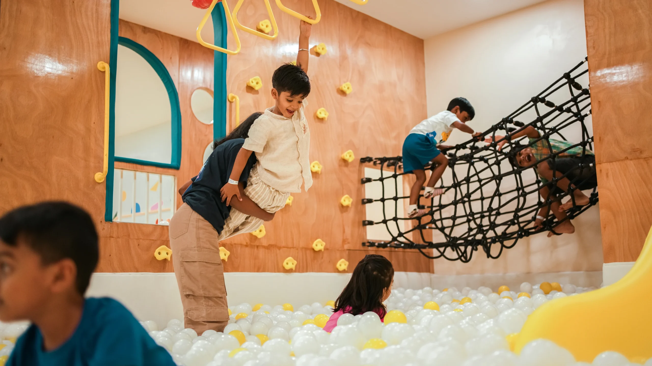 Jump and Glide | KLAYZO